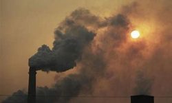 ماجرای غول سیاه و میهمان ناخوانده‌ لانه کرده در اهواز/ شرکت کربن چه زمانی جابه‌جا می‌شود؟