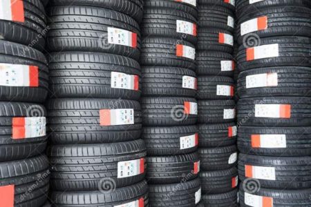 عرضه لاستیک به قیمت مصوب در پلتفرم‌های آنلاین