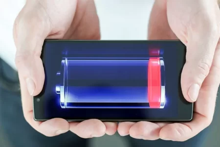 ۱۰ اپلیکیشن رکورددار باطری خوری گوشی