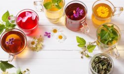 ۱۰ دمنوش برای کاهش علائم سرماخوردگی / با این دمنوش‌ها سرفه‌های خشک را تسکین دهید