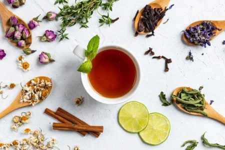 پژوهشگر طب ایرانی عنوان کرد؛ پاییز فصل خوردن غذاهای گرم و تَر است