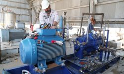 عملیات نصب و پیش راه اندازی پمپ نفت با موفقیت انجام شد