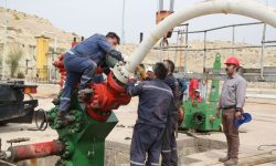 عملیات تعویض شیر ۵ قلو و شیر ایمنی درون چاهی چاه گازی با موفقیت انجام شد