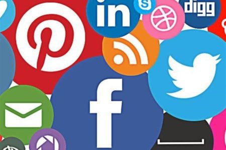 پیام‌های ارسالی به نوجوانان در اینستاگرام و فیس بوک فیلتر می‌شوند