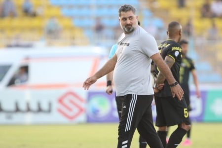 اشکش: البسه بازیکنان نفت مسجدسلیمان مربوط به سه ماه قبل است