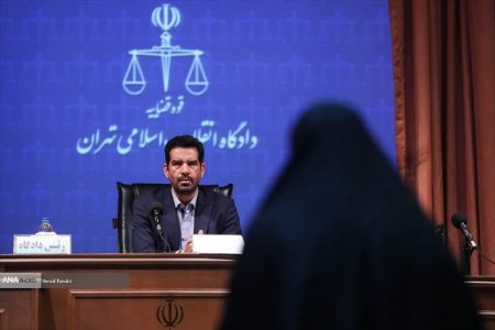 مادر هوسران دختر ۱۵ ساله اش را هم در باغ اجاره ای به مردان خارجی می فروخت / سناریوی که زن مطلقه فاش کرد