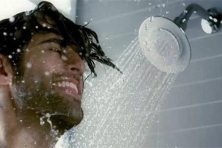 دوش آب سرد را جدی بگیرید!