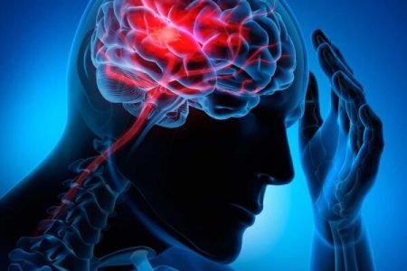 هفت نشانه پنهان تومور مغزی که ممکن است آن‌ها را عادی بپندارید