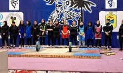 بانوان وزنه بردار بزرگسال مسجدسلیمانی مصمم به صدرنشینی و قهرمانی