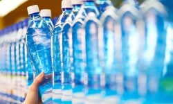 واقعیت هولناک آب معدنی ؛ با هر جرعه چه چیزی وارد بدنمان می‌کنیم؟