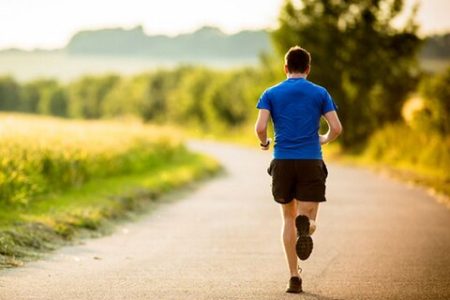 چگونه ۲۰ برابر بیشتر از پیاده‌روی کالری بسوزانیم؟