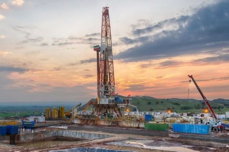 ۷۰ درصد قطعات صنعت حفاری نفت از داخل کشور تامین می‌شود