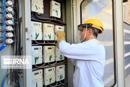 لزوم کاهش ۶۰ درصدی مصرف برق ادارات و بانک‌ها پس از ساعت اداری