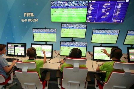 فیفا اجازه استفاده از VAR در ایران را صادر کرد