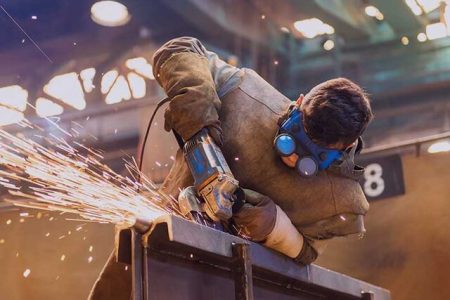 افزایش ۴۵ درصدی حقوق و دستمزد کارگران در سال ۱۴۰۴