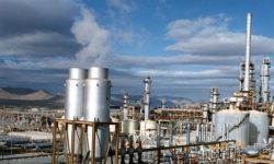 بررسی مشکلات مناطق نفتی، محور برنامه‌های وزیر نفت در سفر دولت به خوزستان