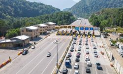 ۲۵ آزادراه کشور الکترونیکی شده است/رانندگان ملزم به پرداخت کل عوارضی آزاد راه نیستند