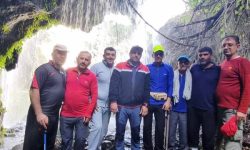 به یاد کوهنورد فقید مسجدسلیمانی انجام شد؛ صعود به کوه “شیوند”