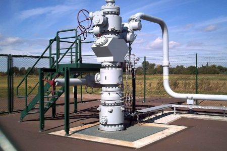 پیاده‌سازی ۳ ابرسیستم دیجیتال روی ۸ میدان نفتی