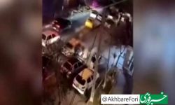 لخت شدن یک زن روی ماشین پلیس مشهد؛ ماجرا چه بود؟