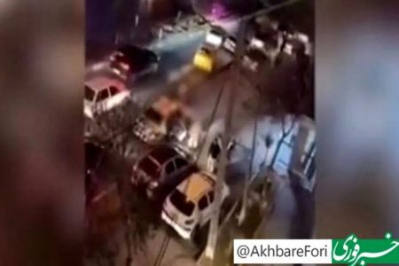 لخت شدن یک زن روی ماشین پلیس مشهد؛ ماجرا چه بود؟