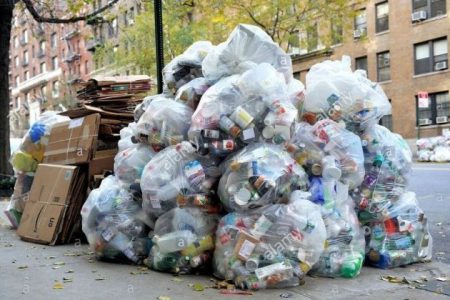 مصرف کیسه‌های پلاستیکی در نوروز؛ چالش‌ و راهکارها