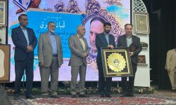 انتخاب مدیر عامل نفت و گاز مارون به عنوان مدیر برتر در گسترش فعالیت های قرآنی