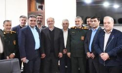 تجلیل مدیرعامل شرکت نفت و گاز اروندان از فرمانده سپاه حضرت ولیعصر(عج) خوزستان