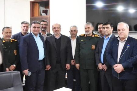 تجلیل مدیرعامل شرکت نفت و گاز اروندان از فرمانده سپاه حضرت ولیعصر(عج) خوزستان