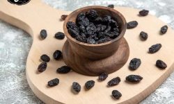 ۲۱ دانه جادویی؛ چرا باید هر روز مویز بخوریم؟