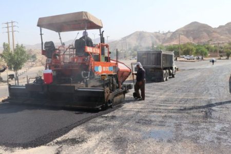 اجرای عملیات زیرسازی و آسفالت در محور اصلی منطقه شیخ‌مندنی / بهبود وضعیت معابر شهری در یکی از مسیرهای پرتردد جنوب مسجدسلیمان