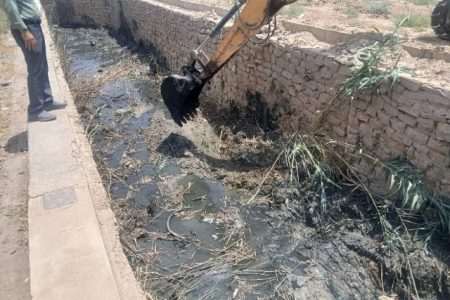 آغاز عملیات لایروبی مسیر کلانتری ۱۲ تا هوانیروز شهر مسجدسلیمان