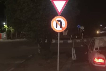 توسط شهرداری مسجدسلیمان انجام شد؛ نصب تابلوهای ترافیکی در معابر مسجدسلیمان