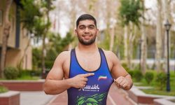 پیام رئیس و اعضای شورای شهر مسجدسلیمان در پی افتخارآفرینی یزدان دلروز در رقابت‌های جهانی کشتی نوجوانان