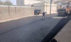 پایان عملیات آسفالت‌ریزی کوی شهید شکرالله راکی / تحقق یکی از مطالبات دیرینه شهروندان منطقه نمره هشت