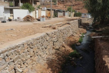 گامی دیگر در مسیر ایمن‌سازی معابر / دیوار حائل منطقه نفتک احداث شد