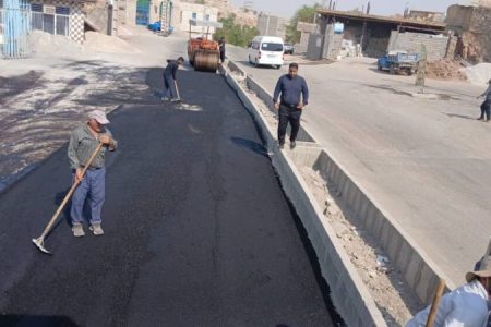 عملیات لکه‌گیری محورهای اصلی نمره هشت و شیخ مندنی در دستور کار شهرداری مسجدسلیمان