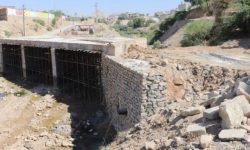 پُل مالجونکی در یک قدمی بهره‌برداری / پایان عملیات عرشه، آغاز اجرای دستک‌ها