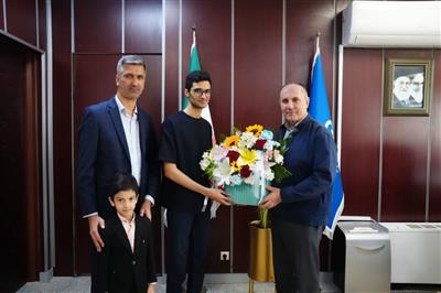 تقدیر مدیر عامل نفت و گاز مارون از رتبه ۵ کنکور سراسری