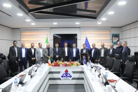 برگزاری آیین تکریم و معارفه مدیرعامل شرکت بهره‌برداری نفت و گاز مسجدسلیمان