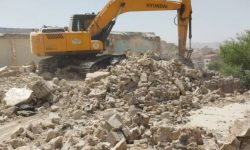 اجرای عملیات تخریب منازل طرح جابجایی منطقه پشت برج