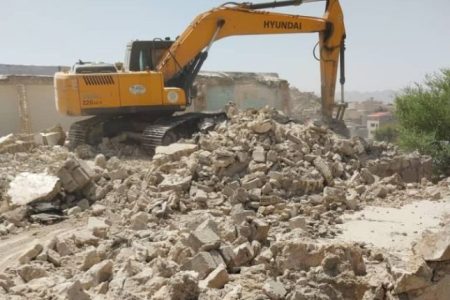اجرای عملیات تخریب منازل طرح جابجایی منطقه پشت برج