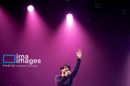 حواشی لغو یک کنسرت/ واکنش عرفان طهماسبی به لغو کنسرتش در خوزستان: اراده‌ای جدی برای نبودن ما است/مدیر کل ارشاد خوزستان:مجوزی برای کنسرت طهماسبی صادر نشده که لغو شود