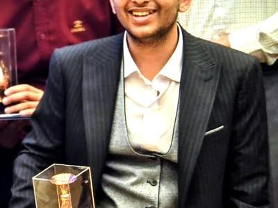 افتخارآفرینی فرزند یکی از کارکنان نفت و گاز مارون و کسب ۲طلای المپیادهای کشوری و ۱ مدال المپیاد جهانی