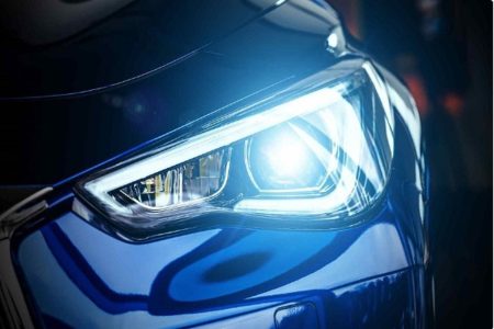 اعمال قانون و توقیف ساعتی بیش از ۴۸ هزار خودرو برای استفاده از چراغ‌های خیره‌ کننده و غیراستاندارد