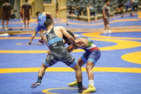 قرعه شهرداری مسجدسلیمان در لیگ برتر کشتی فرنگی مشخص شد