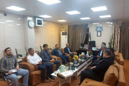 حضور شهردار و اعضای شورای شهر مسجدسلیمان در فرماندهی انتظامی و تبریک انتصاب فرمانده جدید این نیرو