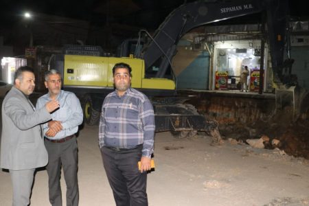 بازدید شهردار مسجدسلیمان از روند اجرای پروژه تعریض میدان نمره یک