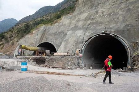 اتمام عملیات بتن ریزی تونل شهرکرد – فارسان – مسجدسلیمان