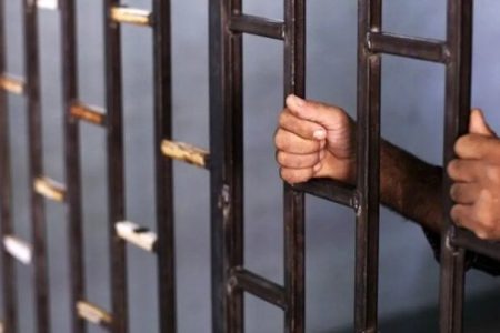 زندان، خانه جدید سالمند آزار آبادانی